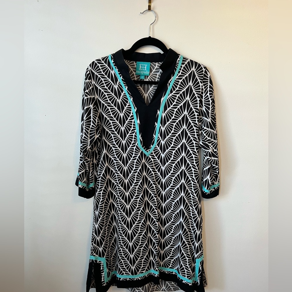 Escapada Tunic Dress. Size S.